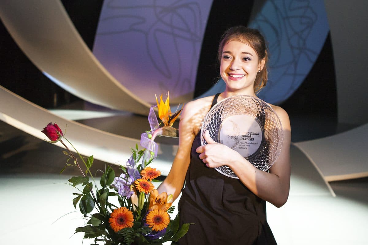 Viktoria Nowak wins Eurovision Young Dancers 2015