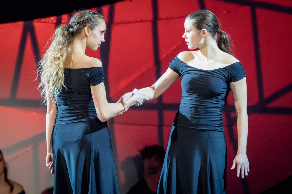 Eurovision Young Dancers 2017 - A lengyel Paulina Bidzińska és a szlovén Patricija Crnkovič párbája