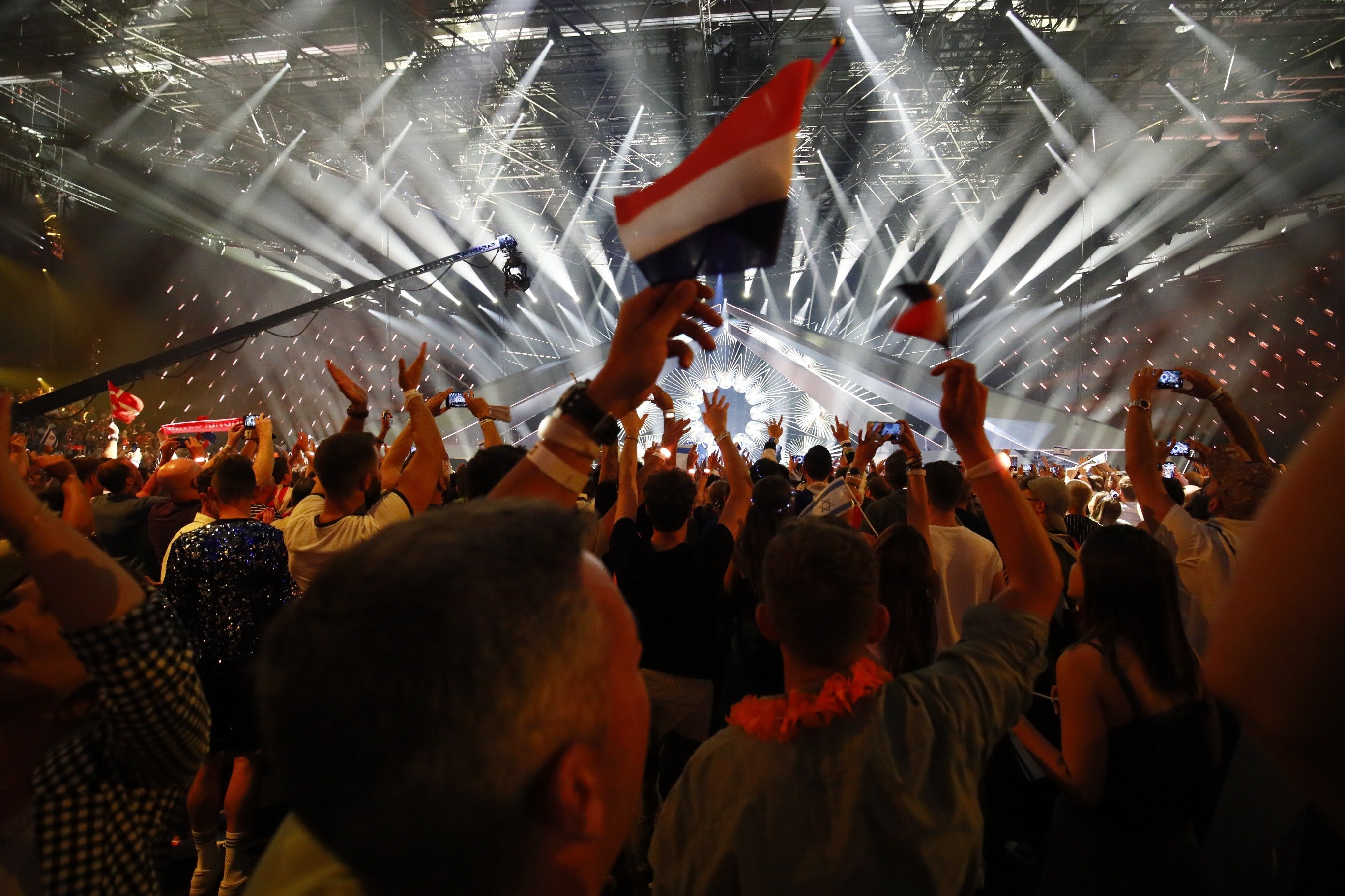 A rajongók egyre jobban érzik magukat a Grand Final, a döntő végéhez közeledve - Andreas Putting (EBU) fotója